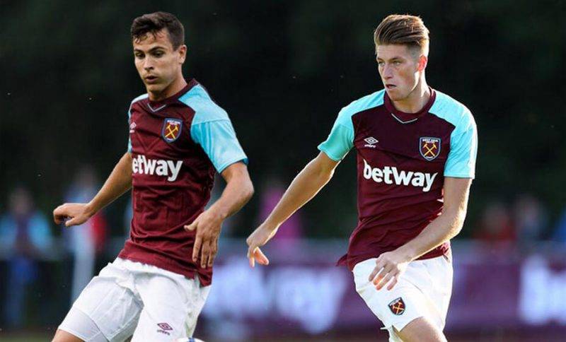 霍伊伦：我因C罗成为了曼联球迷，他对我的职业生涯意义重大.